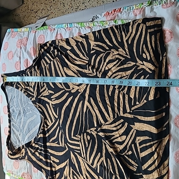 Nine West women's soft spun tank top medium NWT - Picture 6 of 8